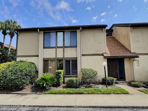 2nd image of 7617 Las Palmas Way #254