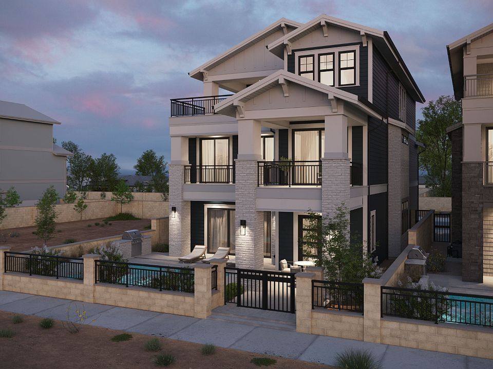Front Exterior Twilight