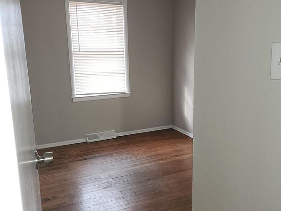 2nd image of 9130 Corrington Ave