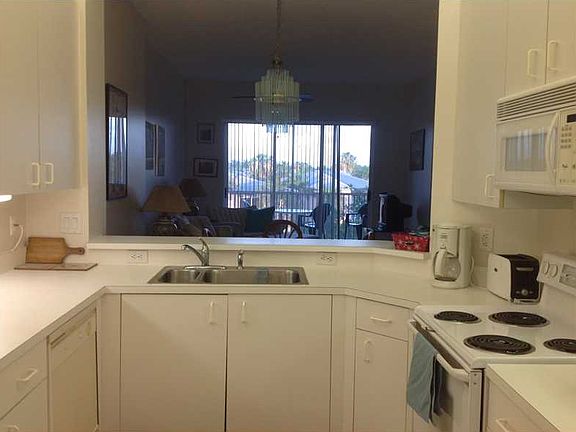 4th image of 7894 Trent Dr #405