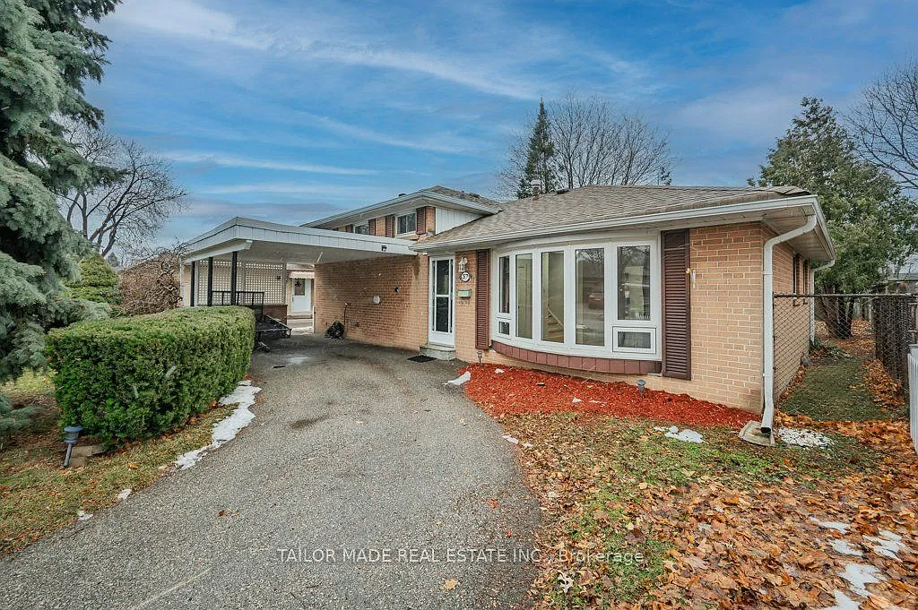 37 Vanderbrent Cres photo 1