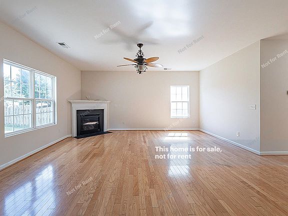 3rd image of 1104 Birkdale Dr