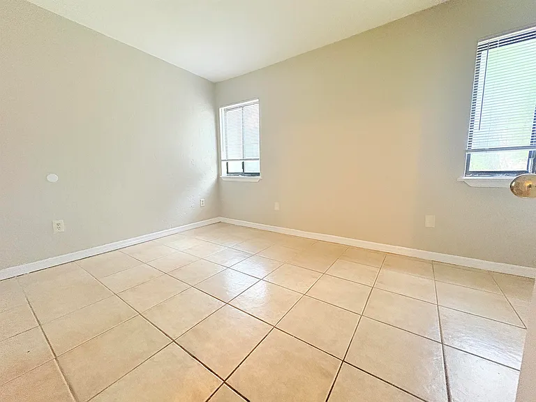 1007 Sutor Rd #D — Photo 12