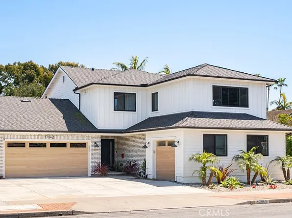 17042 Courtney Ln, Huntington Beach, CA 92649