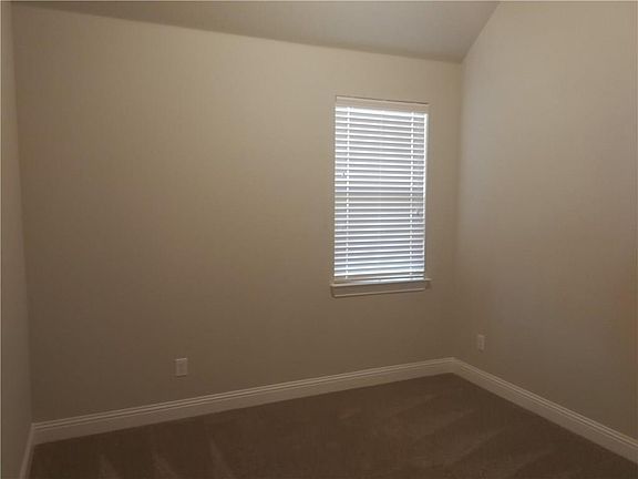 3rd image of 5808 Morning Wind Dr