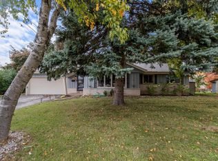 W174N9287 Joper ROAD, Menomonee Falls, WI 53051