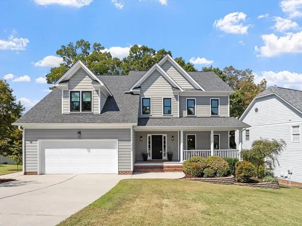 220 Rosenberry Hills Dr, Cary, NC 27513