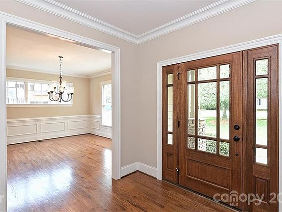 5th image of 813 Wriston Pl
