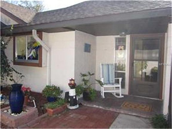 3rd image of 7010 Drury St
