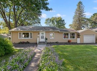 421 Saint Croix Ave W, Stillwater, MN 55082