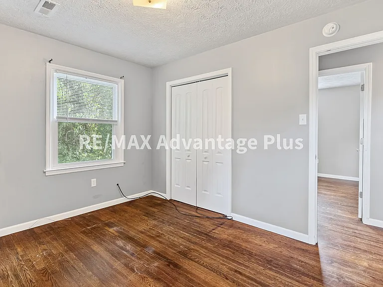 200 Gross St — Photo 23