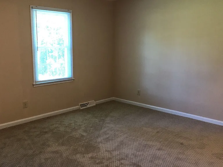 2260 Terrell Pl — Photo 16