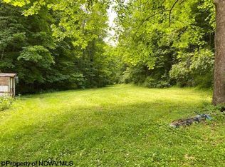 2320 Rinehart Rd, Wallace, WV 26448