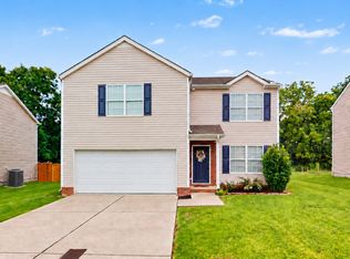 702 Cottoncloud Dr, Lebanon, TN 37090