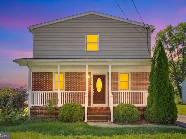 115 Riverside Rd, Baltimore, MD 21221