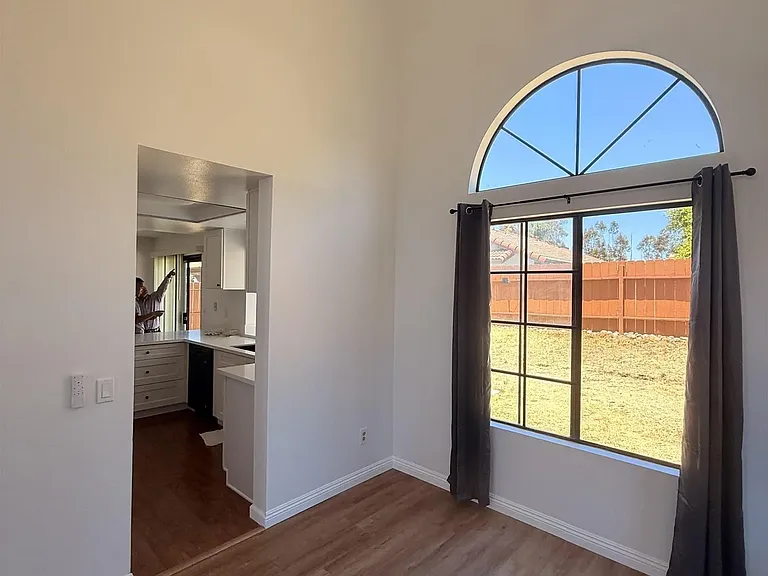 7538 Hawks Peak Way — Photo 6