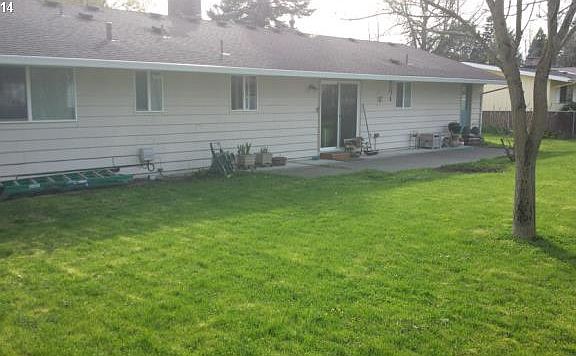 5th image of 1331 NE Oleander Ln