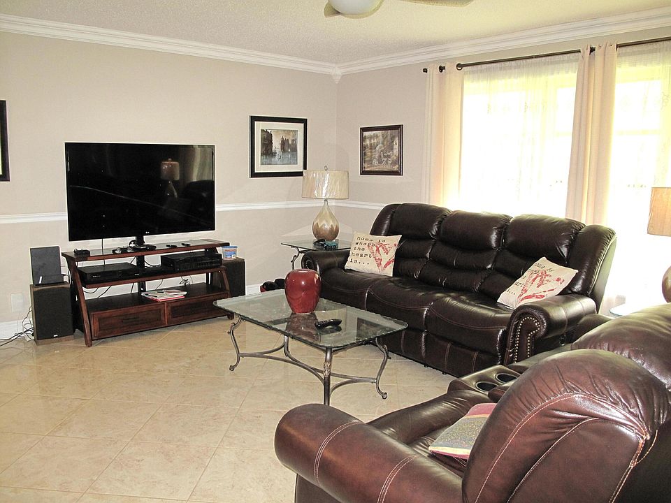 1st image of 892 N High Point Boulevard N #D