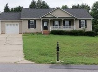 3156 Our Pl, Lincolnton, NC 28092