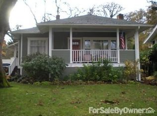 212 Coolidge St, Silverton, OR 97381