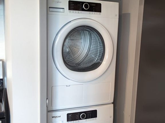 4th image of 275 Larch St #301B