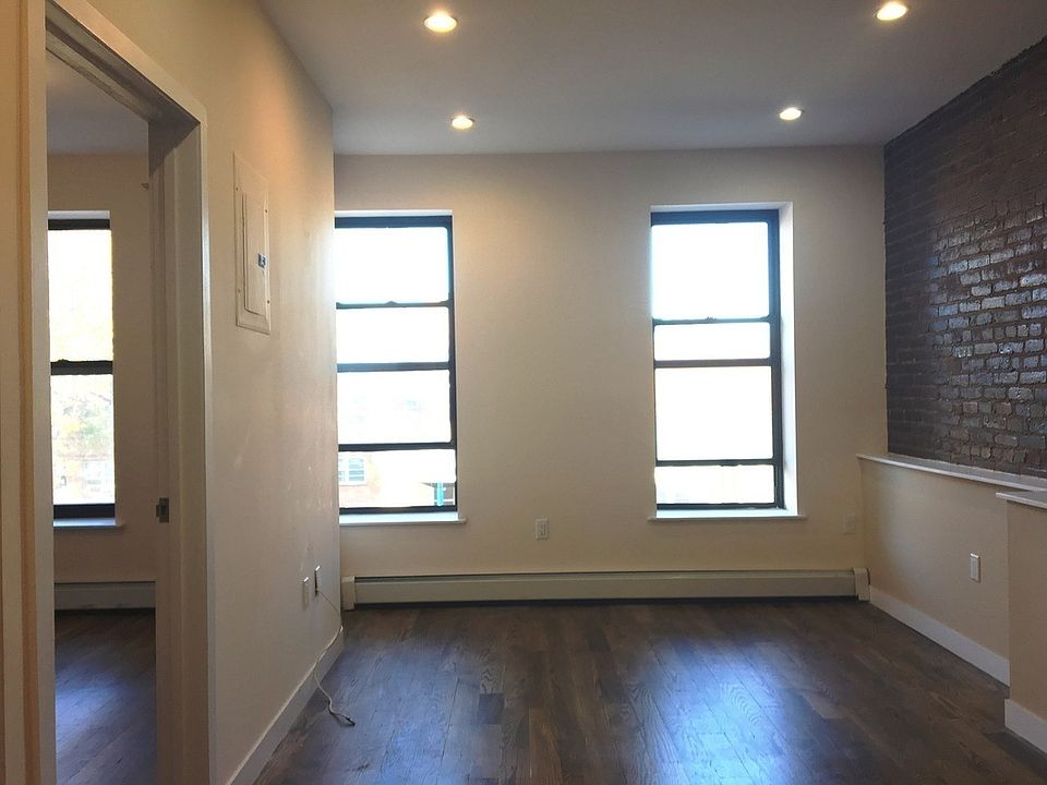 1st image of 142 Macon St #D5