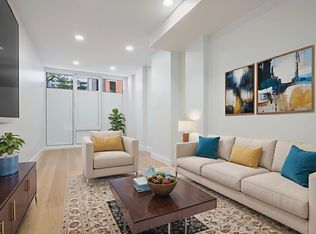 410 W 49th St #1, New York, NY 10019