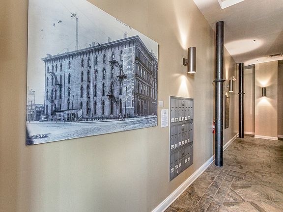 3rd image of 207 S Meridian St Unit 2D
