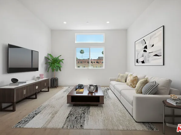 1746 Garfield Pl #302, Los Angeles, CA 90028