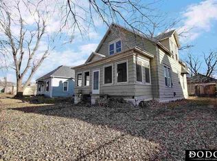 202 S 2nd St, Cedar Bluffs, NE 68015
