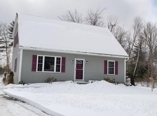 265 Whitney St, Gardner, MA 01440