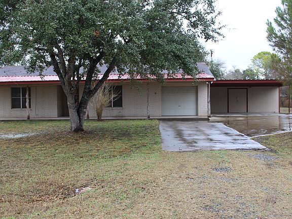3rd image of 2805 Comanche St