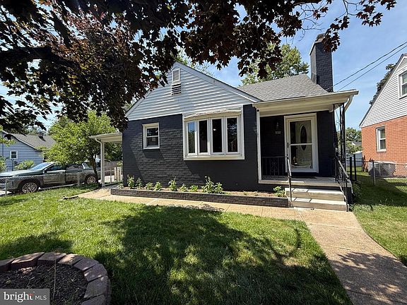 2nd image of 532 Stewart Ave