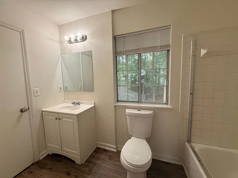 8720 Mornington Dr — Photo 13