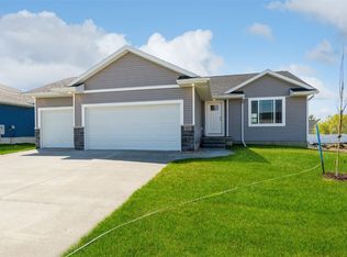 6165 Cope Dr, Marion, IA 52302