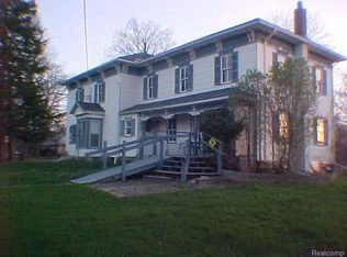 5000 Jewell Rd, Howell, MI 48843