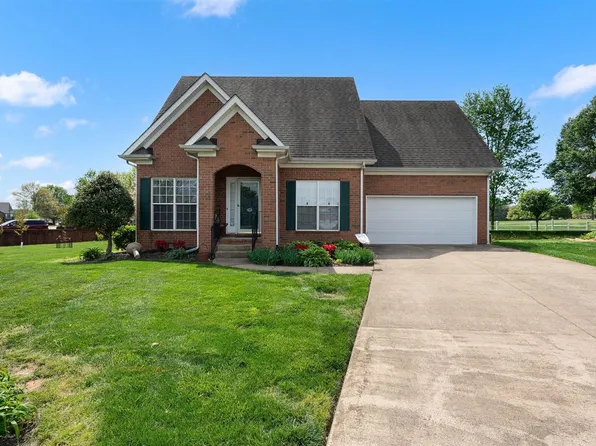 150 Prestwick Ct, Bowling Green, KY 42103
