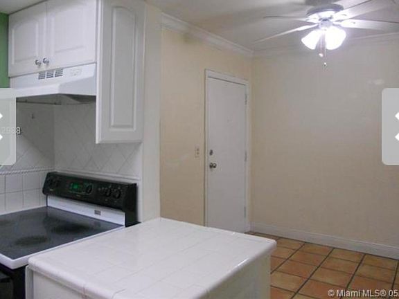 5th image of 300 Sunrise Dr APT 3J