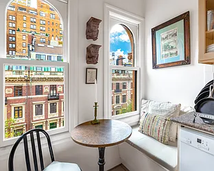 29 West 74th Street, #5A