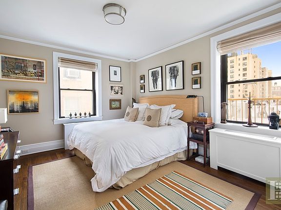 4th image of 905 W End Ave #74