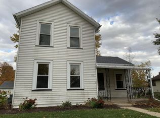 512 N Division Ave, Polo, IL 61064