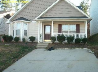 8249 Kings Creek Dr, Charlotte, NC 28273