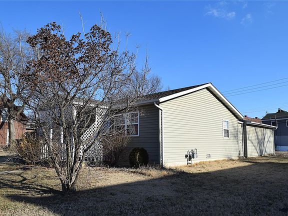 2nd image of 2120 Delmar Ave