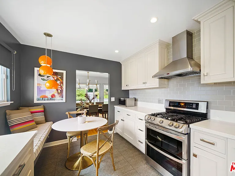 3085 Motor Ave — Photo 16
