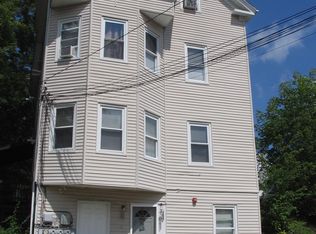 43 Sawin Ave APT 4, North Providence, RI 02911