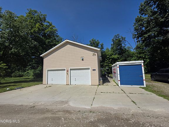 3rd image of 8744 Nebraska Ave