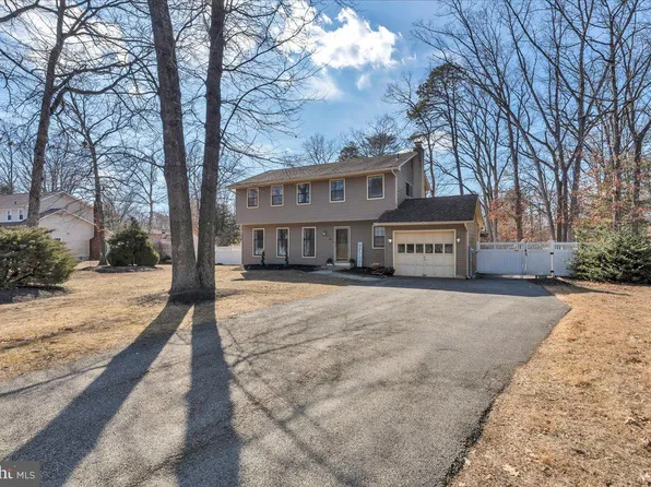 8 Washburne Ave, Berlin, NJ 08009