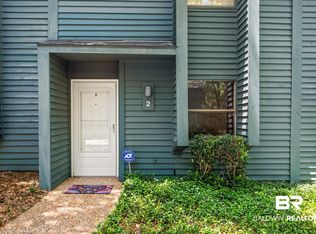 2 Summer Oaks Dr, Daphne, AL 36526