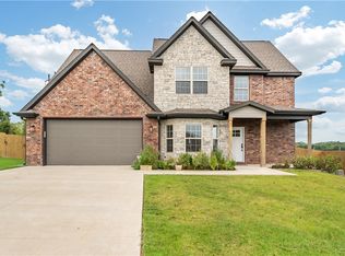 5701 SW Gunstock Rd, Bentonville, AR 72713
