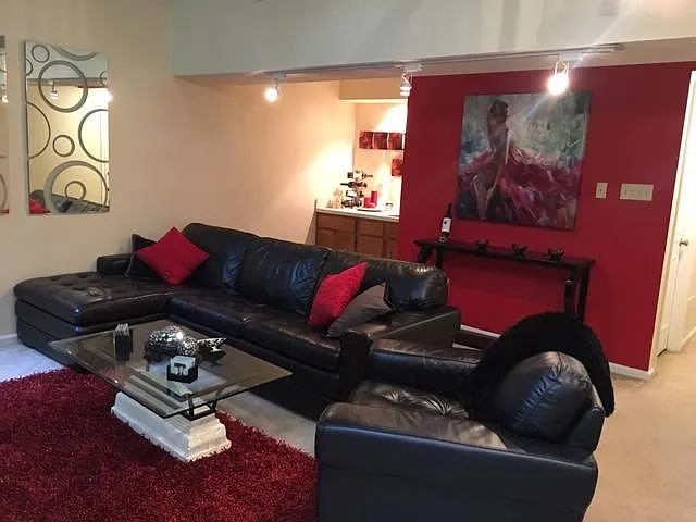 10508 Grosvenor Pl — Photo 13